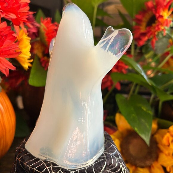 2004 RARE/MINT Fenton Halloween Ghost “Boo Boo” signed by Scott Fenton (#291) - Picture 7 of 16